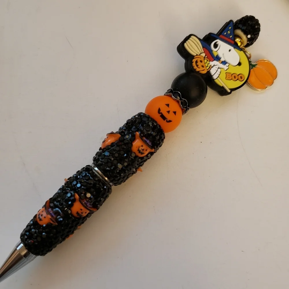 Handmade Rhinestone UV Halloween Pumpkin Snoopy Beaded Silicone Focal Bead Pen